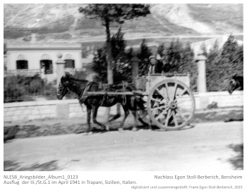 Ausflug  der III./St.G.1 im April 1941 in Trapani, Sizilien, Italien. NLESB_Kriegsbilder_Album1_0123