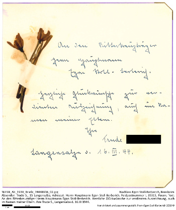 Persönliches Schreiben mit echten Blumen. NLESB_Ab_1934_Briefe_19440316_02.