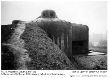 Schlachtgruppe 50, Oktober 1938, Troppau, Tschechische Bunkeranlagen. NLESB_Kriegsbilder_Album1_0054. Schlachtgruppe 50, Oktober 1938, Troppau, Tschechische Bunkeranlagen. NLESB_Kriegsbilder_Album1_0054.