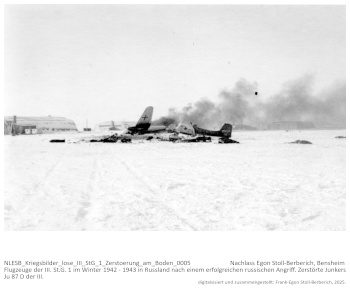 Flugzeuge der III./St.G. 1 im Winter 1942 - 1943 in Russland nach einem erfolgreichen russischen Angriff. Zerstörte Junkers Ju 87 D der III. Gruppe., NLESB_Kriegsbilder_lose_III_StG_1_Zerstoerung_am_Boden_0005 Flugzeuge der III./St.G. 1 im Winter 1942 - 1943 in Russland nach einem erfolgreichen russischen Angriff. Zerstörte Junkers Ju 87 D der III. Gruppe., NLESB_Kriegsbilder_lose_III_StG_1_Zerstoerung_am_Boden_0005